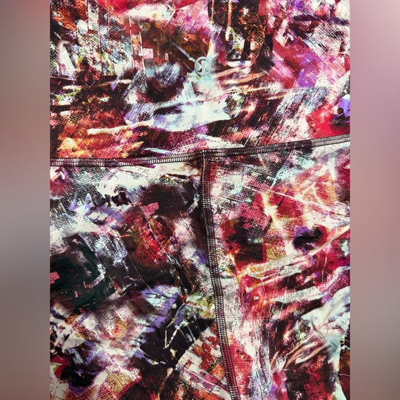 Wunder Train HR Short lululemon size 10 - Picture 2 of 4